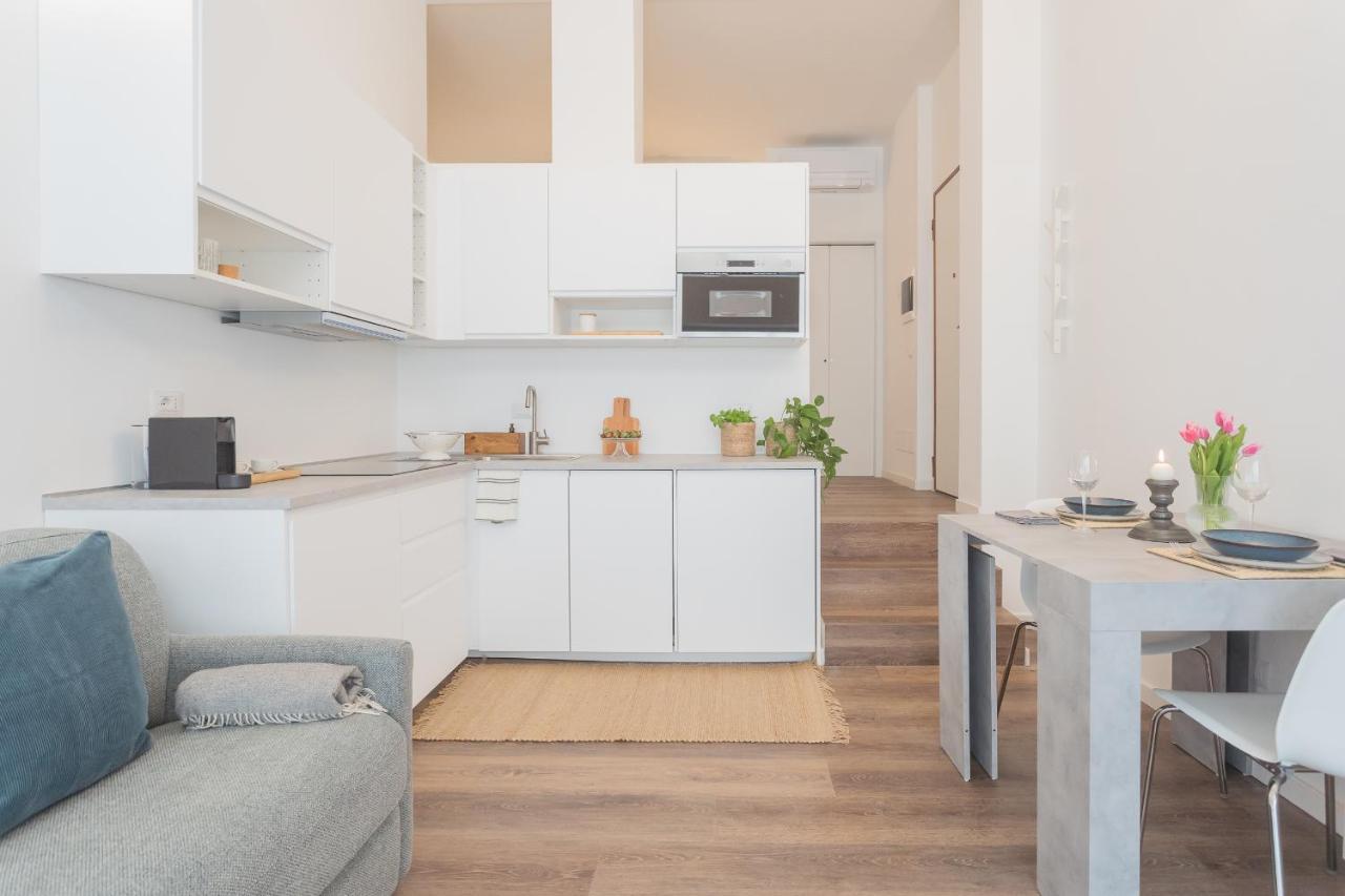 A Step From The Dome Apartment By Rent All Côme Extérieur photo